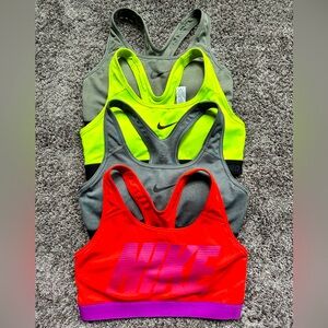 Nike Padded Bras size medium *SET*